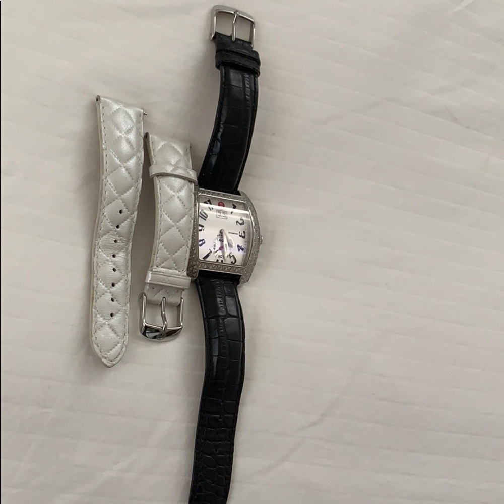 watch - Picture 2 of 9